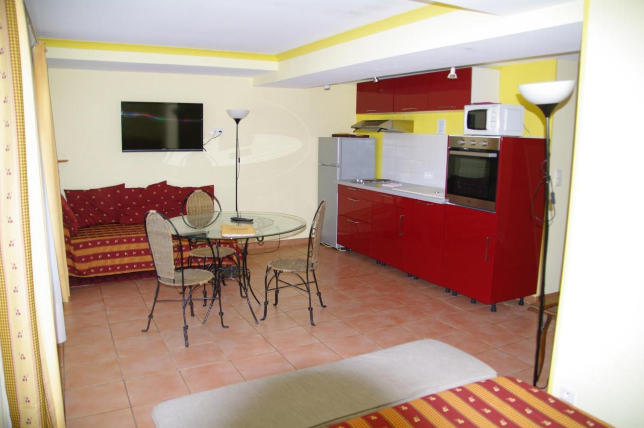 Residence Le Saint Victor Fontvieille Exterior photo